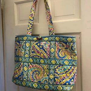 Vera Bradley barely used great condition